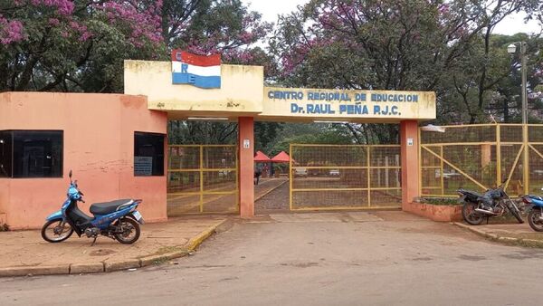 CRE: Vuelve una docente y apartan a tres - Oasis FM 94.3