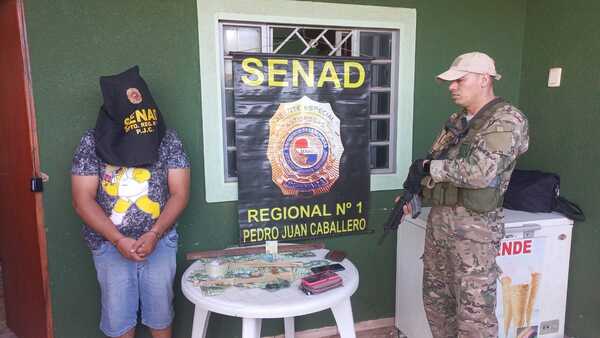 Hermanos detenidos tras allanamientos de viviendas - Oasis FM 94.3