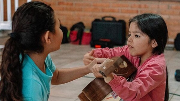 Atreverse a soñar: “El lenguaje es perfecto, refleja la realidad”, dice experto en guaraní