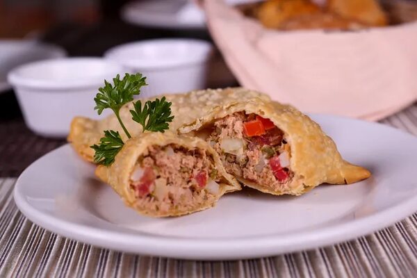 Prepará unas sabrosas empanadas con este relleno de atún y ricota - Gastronomía - ABC Color