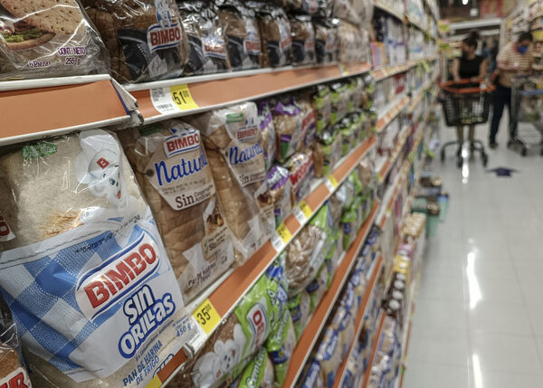 Los beneficios de la mexicana Bimbo caen un 35,7 % anual en el segundo trimestre - MarketData