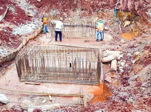 MOPC: Avanza construcción de puente sobre el río Yguazú - Economía - ABC Color
