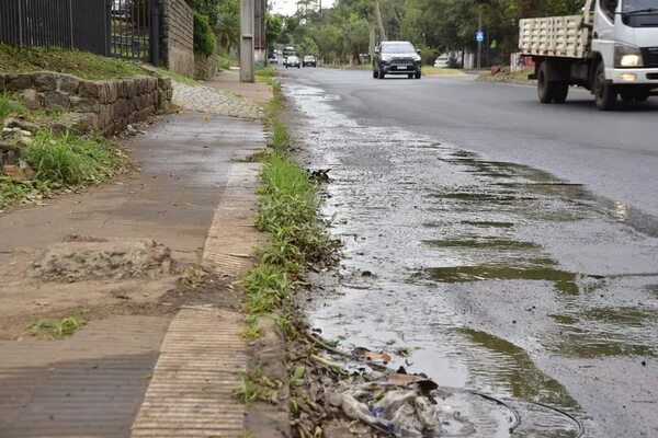 “Arreglá esta porquería”, dice cartel dirigido a Nenecho en Asunción - Nacionales - ABC Color
