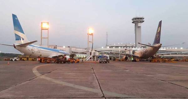 La Nación / Nuevo aeropuerto internacional, una de las prioridades para Peña