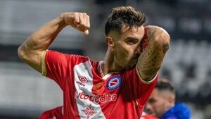 Gabriel Ávalos y Blas Armoa anotan y ganan en el fútbol argentino - Fútbol Internacional - ABC Color