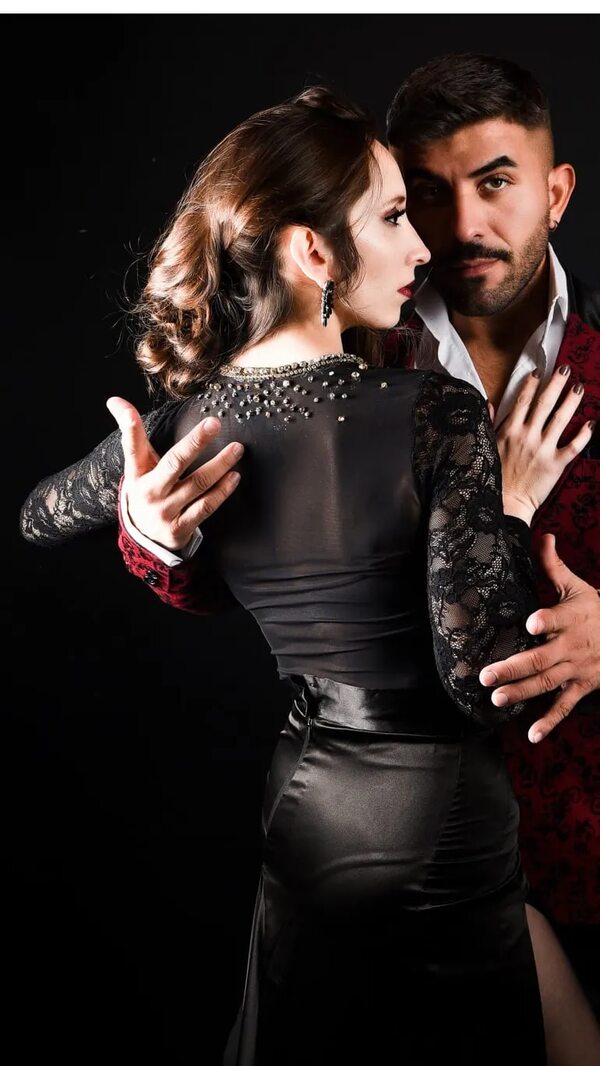“Ruptura” invita a emocionarse y reflexionar a través del tango - Cultura - ABC Color