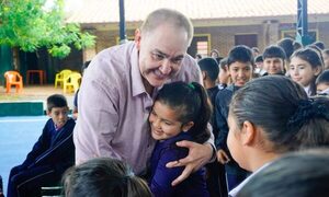 Gobernador entrega tinglado multiuso en institución educativa de Ciudad del Este – Diario TNPRESS