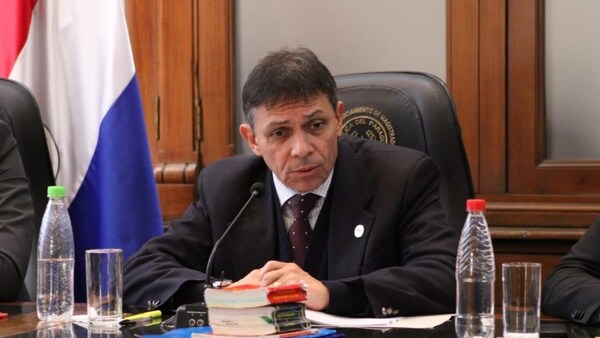 POR FALTA DE EXPLICACIONES DE RIVAS, PACIELLO RENUNCIA A LA VICEPRESIDENCIA DEL JEM