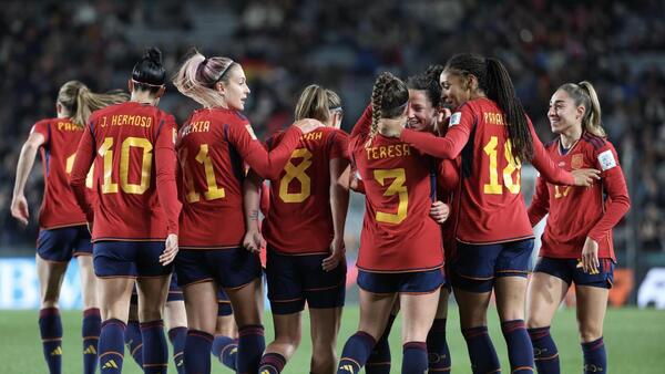 España sella su pase a los octavos