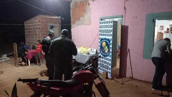 Caen 3 detenidos y casi 5 kilos de cocaína en allanamientos simultáneos en PJC