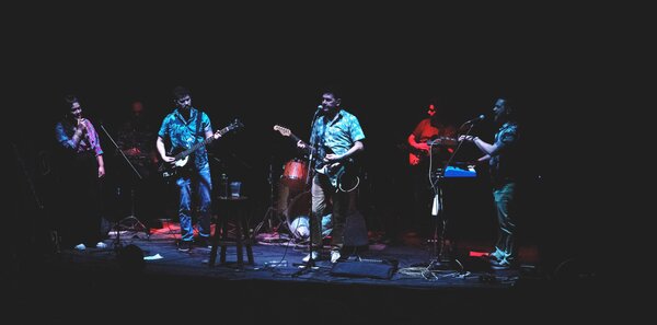 Domingo Sounds inicia los festejos del día de la amistad