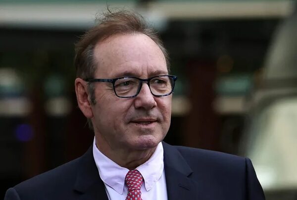Kevin Spacey es declarado inocente de todos los cargos de agresión sexual - Gente - ABC Color