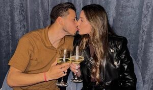 Óscar Romero y Jani González celebran 14 años de puro amor - Gente - ABC Color