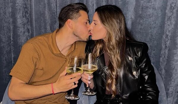 Óscar Romero y Jani González celebran 14 años de puro amor - Gente - ABC Color