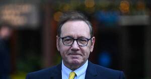 La Nación / Absuelven a Kevin Spacey de nueve cargos en Londres