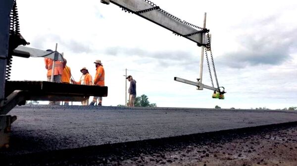 Ruta de la Leche: buen clima favorece su sostenida construcción - .::Agencia IP::.