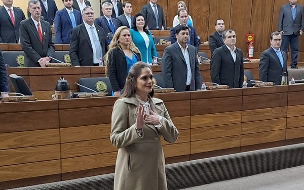 Eligen a Natalia Sosa para la Defensoría Adjunta del Pueblo