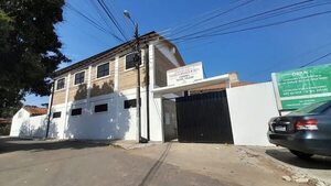 Escuela de Loma Pytã adelanta horario de ingreso ante presencia de adictos en el barrio - Nacionales - ABC Color