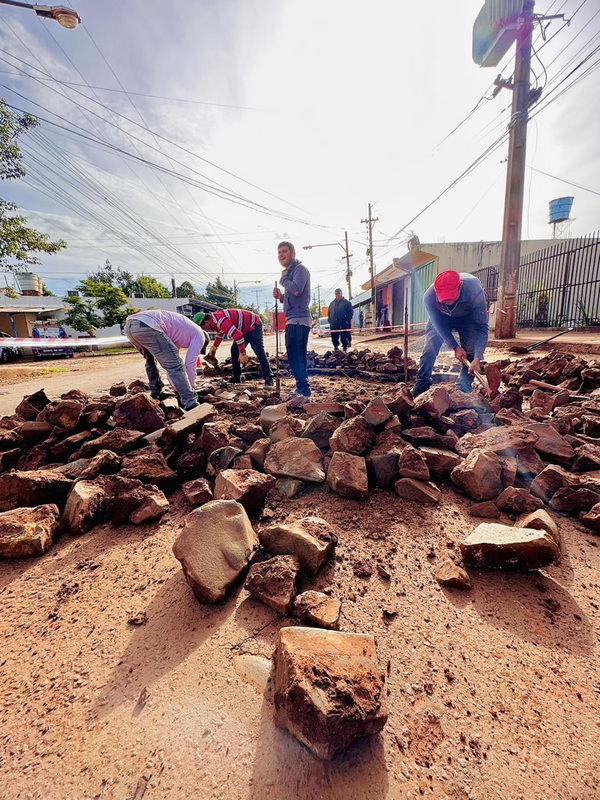 Minga Guazú adjudicó obras por unos G. 2.800 millones - La Clave