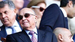 Versus / Propietario del Tottenham inglés se declara no culpable en corte de EEUU