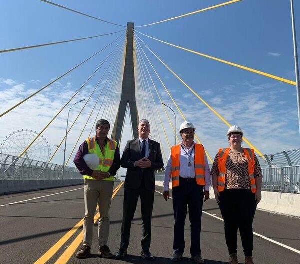 Embajador de EE.UU visitó el Puente de la Integración