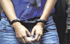 Vendió a su hija de dos años por Gs. 5 millones y fue detenida