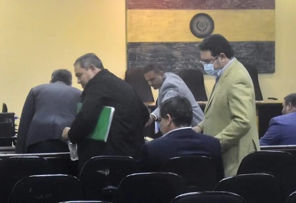 Caso Conajzar: entre la rectificación y la ratificación de la fiscalía - Economía - ABC Color