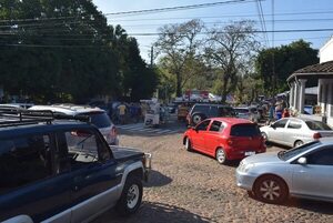 Pobladores de Areguá exigen una solución definitiva a la polución sonora y al caótico tráfico vehicular - Nacionales - ABC Color