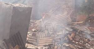La Nación / Incendio fatal: dos amigos compartían, se desató el fuego y uno ya no pudo salir