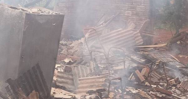 La Nación / Incendio fatal: dos amigos compartían, se desató el fuego y uno ya no pudo salir