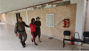 Cae sospechosa de haber apuñalado a la embarazada en Loreto