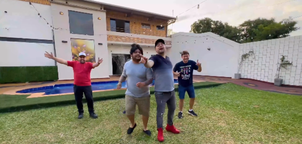 (VIDEO) Aparece el grupo musical Madera y su homenaje al día de la amistad