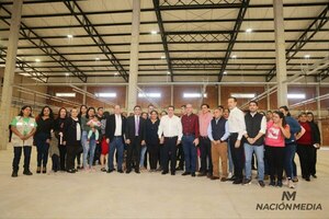 Diario HOY | Pobladores, esperanzados con instalación de fábrica textil en el Barrio San Francisco