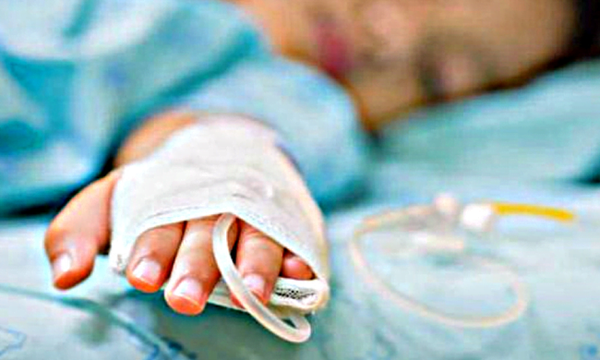 Niño es hospitalizado tras comer torta de marihuana - Noticiero Paraguay