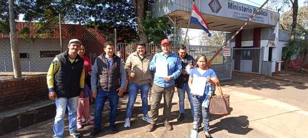 Pobladores del km 14 de Minga Guazú denuncian falta de sistema eléctrico - La Clave