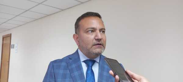 Fiscalía pide sobreseimiento provisional para acusados en caso Conajzar