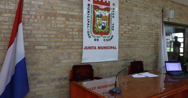 La Nación / Concejales esteños apoyan a investigadores en el caso Prieto