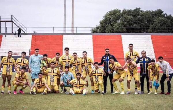 Trinidense, único líder en Reserva - Fútbol - ABC Color