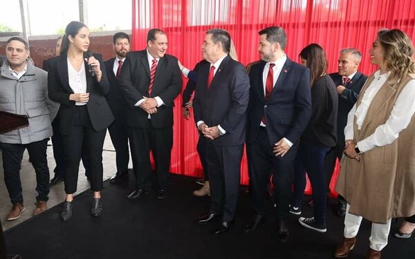 Premiaron a “Popugenia” en la ANR