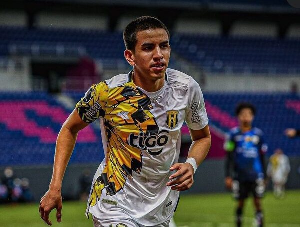 Romeo Benítez: "es bueno saber que el Tata se fije en mi juego" · Radio Monumental 1080 AM