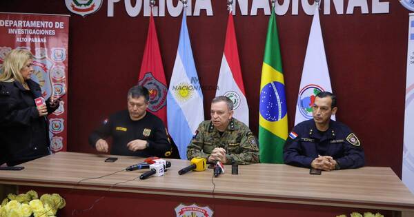 La Nación / Con ocho allanamientos, cuatro detenidos y un arma incautada desactivan “piratas del asfalto”