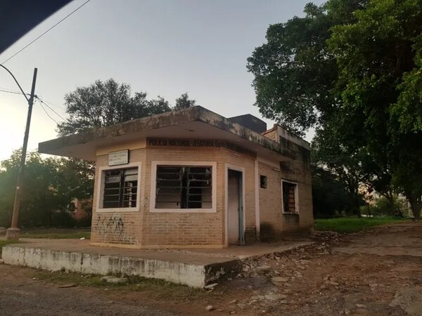 Demolerán estructura construida para brindar seguridad en un barrio de Fernando de la Mora - Policiales - ABC Color