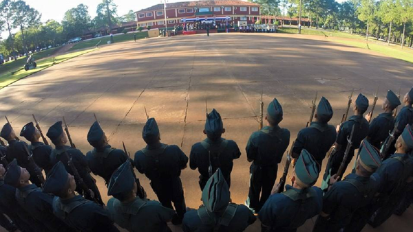 Salud reporta casi 20 casos de varicela en colegio militar
