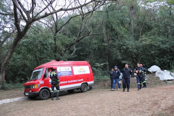 Relato de senderista que vio un cadáver en el cerro el 2 de julio - Nacionales - ABC Color