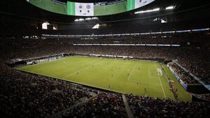 El rugir del estadio en el gol de Almirón