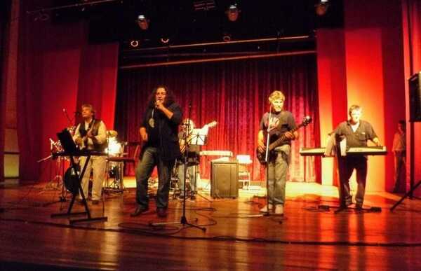 Los Másters volverán a reunirse para ofrecer un concierto especial en San Lorenzo » San Lorenzo PY