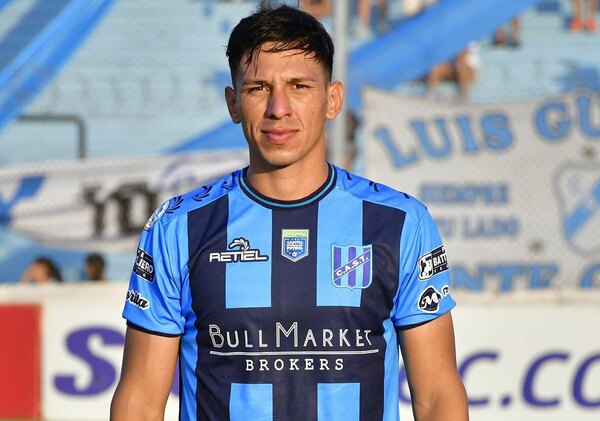 Guaireña se refuerza con un futbolista de la segunda división de Argentina.