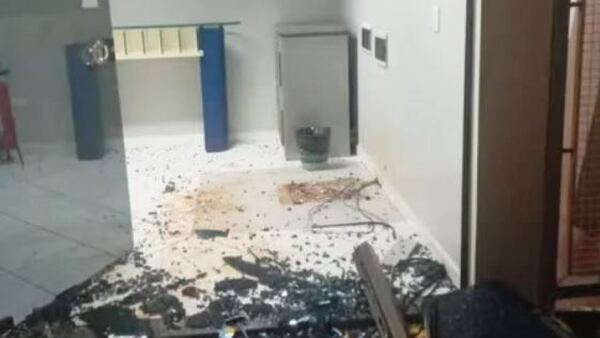 Delincuentes arrancaron un cajero automático