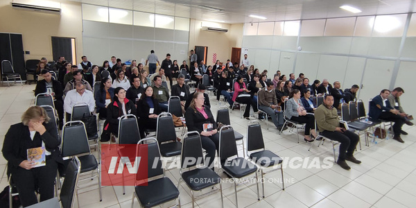 CURSO PARA ELABORACIÓN DE PRESUPUESTOS MUNICIPALES 2024 SE REALIZÓ EN LA GOBERNACIÓN - Itapúa Noticias