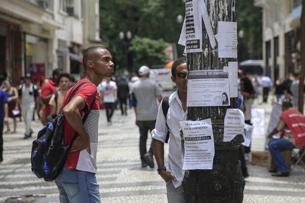 El desempleo en Brasil cae al 8,0 % en el segundo trimestre, su menor nivel en 9 años - MarketData